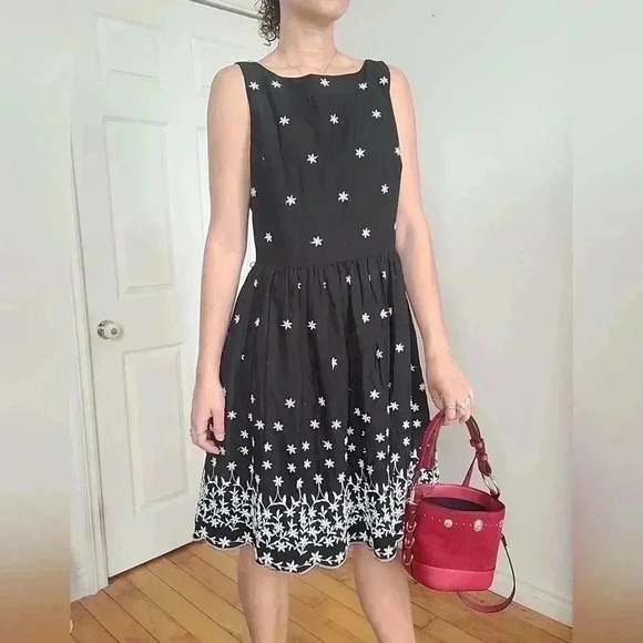 CHARTER CLUB 100% COTTON BLACK FLORAL EMBROIDERED A-LINE DRESS - Picture 1 of 8